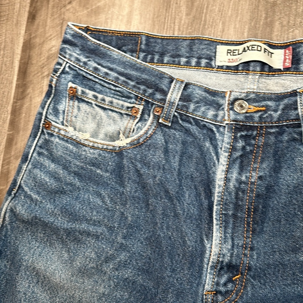 Levi’s 550 Relaxed Fit Jeans - 36x34 - Picture 6 of 9